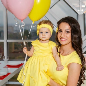 Mother Daughter matching dress Mommy and me cotton yellow dress Mom Daughter matching midi dress Sleeveless bell dress image 2