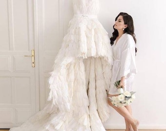 Vestido de novia de plumas blancas, Vestido bajo alto de plumas con tren, vestido de plumas de dama de honor