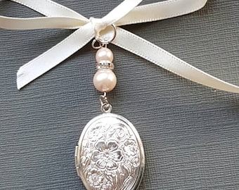 Wedding Bouquet Photo Charm Bridal Charm Oval Silver Bouquet Locket with pale Pink Pearls and Organza gift bag