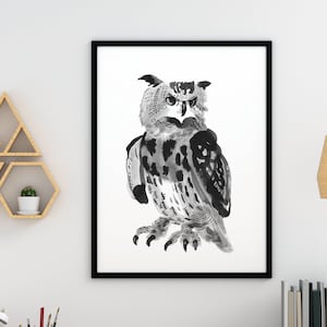 Black and White Great Horned Owl Artwork - Perfect for Nature Lovers, Owl print, Nocturnal bird wall decor