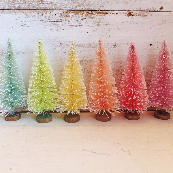 PASTEL Bottle Brush Trees ~ Set of 6 ~ Hand Dyed Pastel Colors ~ Summer Decor, Craft Projects ~ Doll House ~ Mix Media ~ 4 inches Tall