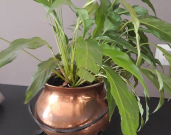 Large French copper cauldron