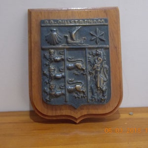 Do Ouistreham French Naval Navy war ship military Bronze plaque on wooden shield