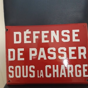 Vintage French enamel sign in lovely condition