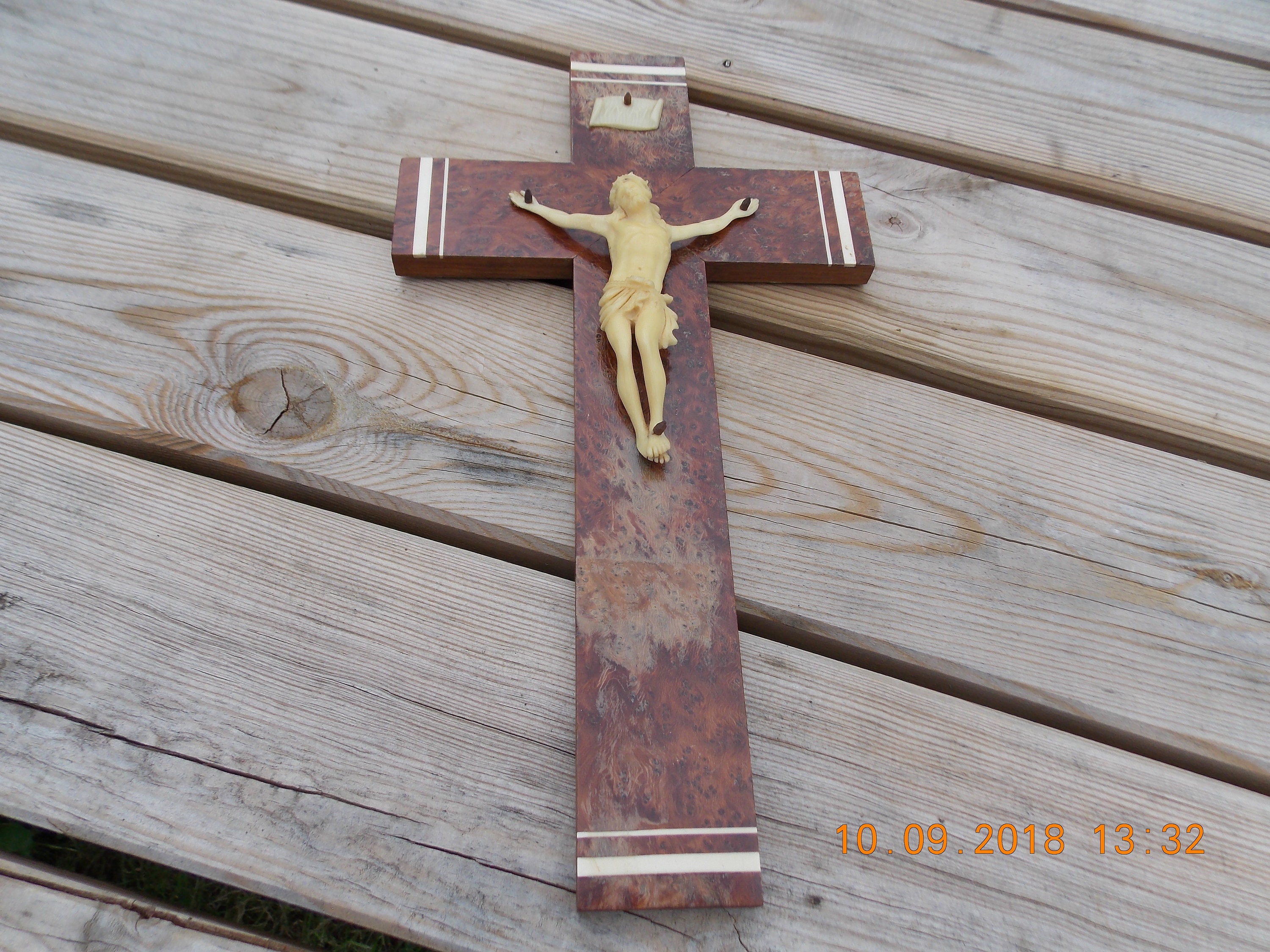 Cru Français Crucifix en Bois/Mur de Croix Accrochant Jésus Religieux sur Le Crucifix