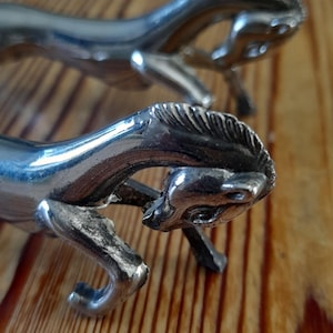 Set of 6 Horse knife rest