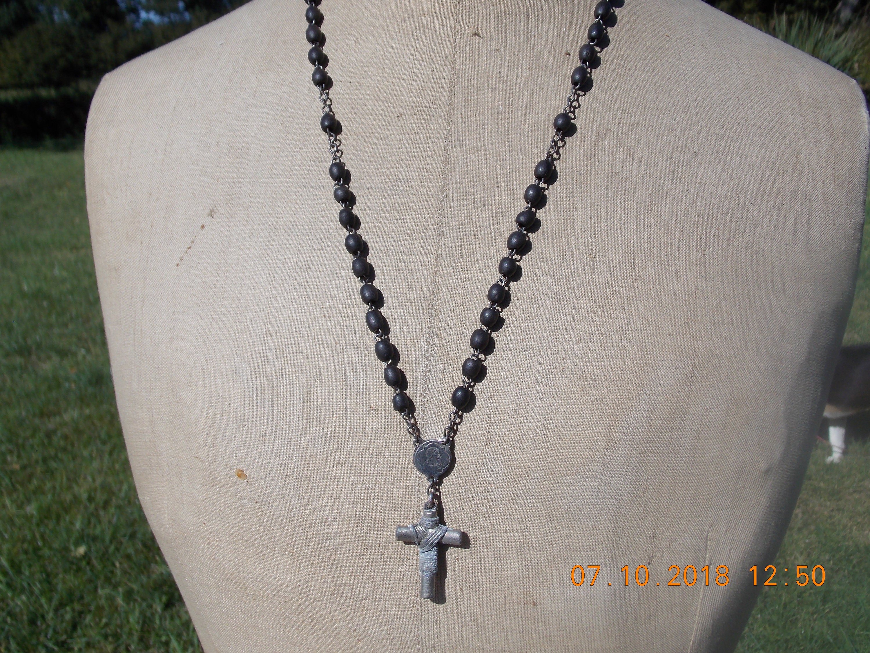 Vintage Français Rosary Beads Necklace Crucifix Croix Chaîne Religieuse Jésus Croix Bijoux Vintage F