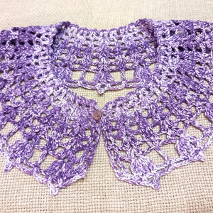 Handmade crochet detachable collar, lavender shaded lace collar