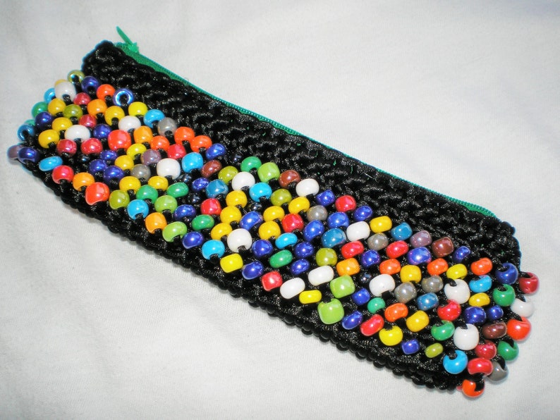 Beaded crochet pencil case, colored pencil case, zipper case, cosmetic bag, case with colored beads, handmade accessories, gift for her image 1