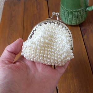Elegante borsa bianca, portafoglio, piccola borsa per cosmetici, custodia per cuffie ...