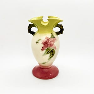 Hull Pottery Woodland Vase / Mid Century Hull Vase / Hull Woodland Vase / Mid Century Vase / 1950&#39;s Hull Vase / Hull Vase
