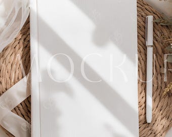 Mockup digitale minimalista per taccuino, agenda con copertina rigida in stile boho 6x8 e 5,5x8,5 in formato PSD, modello di copertina per libro