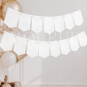 Boho Garland Mockup 5x7, Mockup baneru urodzinowego, Mockup wiszącego baneru flagowego, Mockup karty imprezowej z chorągiewkami PSD, Mockup minimalistycznego baneru