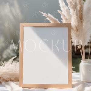 Rahmen Menü Mockup 8x10, Holz Tischnummer Beschilderung Karte Mockup, Hochzeitstisch Schild Mockup, Tabletop Mockup, Holzrahmen Tischschild Mockup