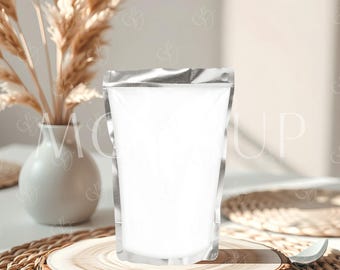 Maqueta de etiqueta adhesiva para bolsa de jugo Boho, maqueta de etiqueta para bolsa de jugo Capri Sun, maqueta de bolsa de jugo Capri Sun de cumpleaños en formato PSD, maqueta de etiqueta para bolsa de jugo