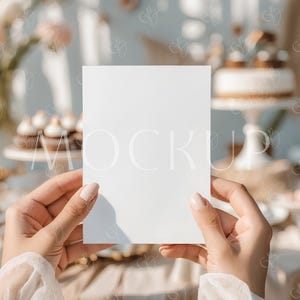Minimalistische Geburtstagseinladung Mockup, Boho Hochzeitseinladung Mockup, moderne 5x7 Karte Mockup, Einladung Mockup, Babypartyeinladungskarte Mockup