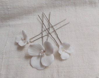 Ceramic flowers hair pins, bridal Ceramic flowers hair pins, bride hairpins, bridesmaids hair pins, bridal hair accessory, set of 3 hair pin