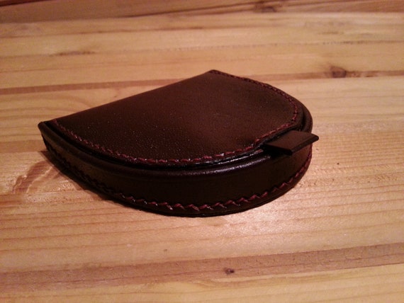 Vintage Leather Tri-fold Wallet | Scotland House, Ltd.