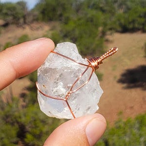 Faden Quartz Copper Wire Wrap Pendant - Pakistan