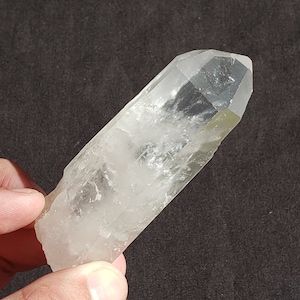 Lemurian Quartz Point / Wand - Serra do Cabral, Minas Gerais - 86.7 grams