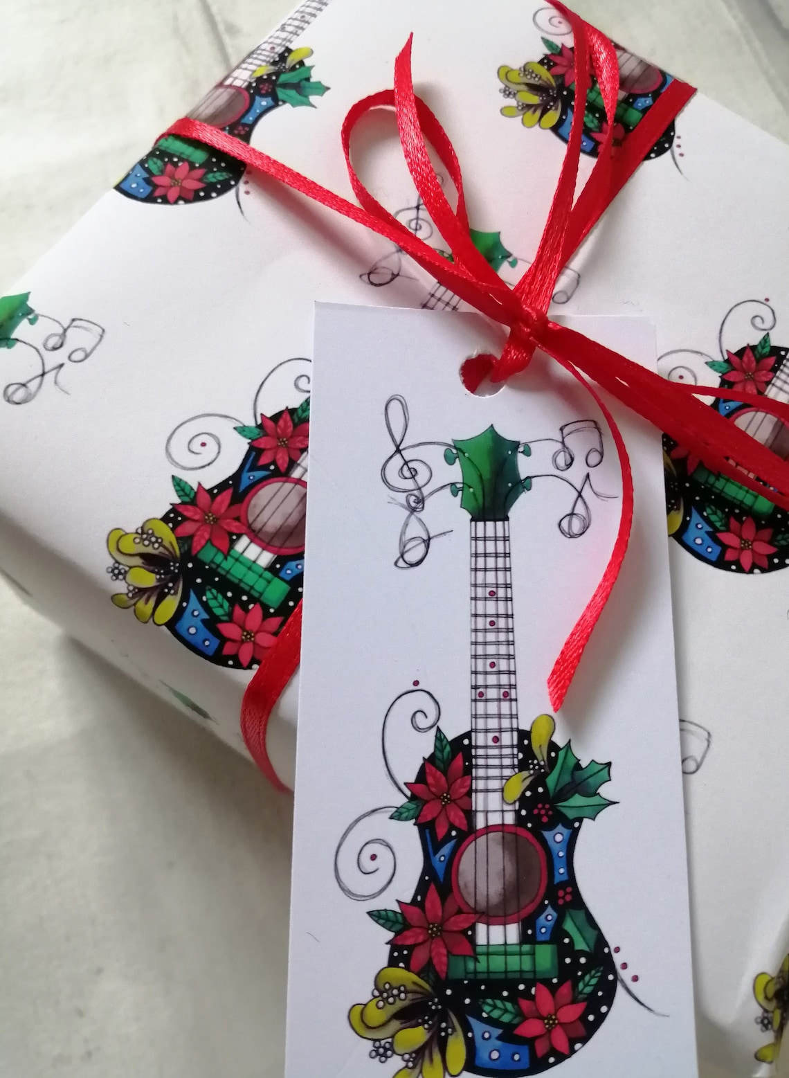 Ukulele Christmas Gift Wrap Ukulele Wrapping Paper Small Etsy