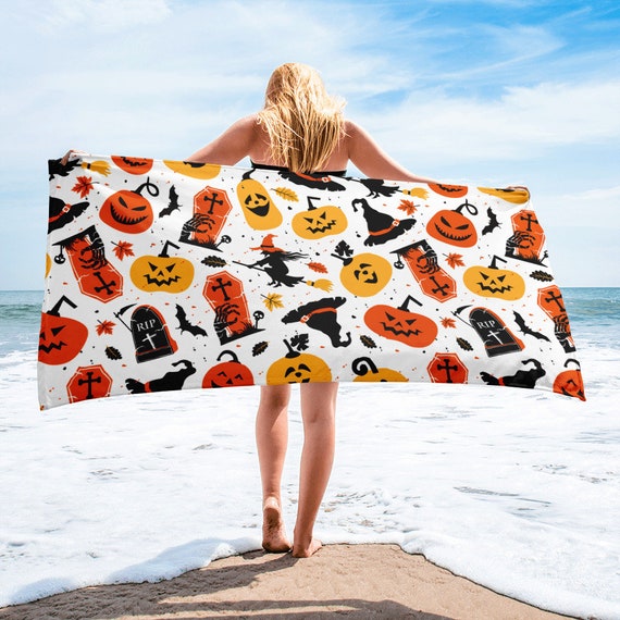 Large Beach Towel, 30 x 60 Inch Towel, Bath Towel, Halloween Witches  Pumpkin Print Towel, Custom Jack O Lantern Designer Premium Towel