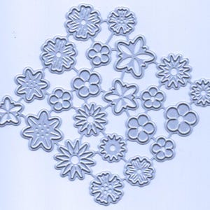 Tiny Flowers Metal Cutting Die floral dies
