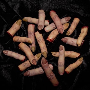 Silicone Severed Witch Finger Prop