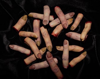 Silicone Severed Witch Finger Prop