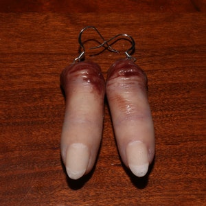 Abgetrennte Pinky Ohrringe