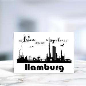 Hamburg  • Postkarte • Grußkarte • Hochzeitsreise • Hochzeit • Skyline • Geburtstag • Rente • Reisen • Reisegutschein • Wunscherfüller