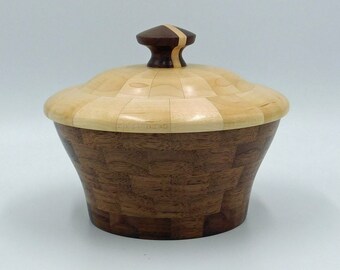 Decorative Container | Lidded Box | Lidded Container | Round Keepsake Box | Candy Bowl | Wood Container | Turned Wood Lidded Box | lb007