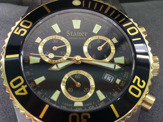 stauer dive watch