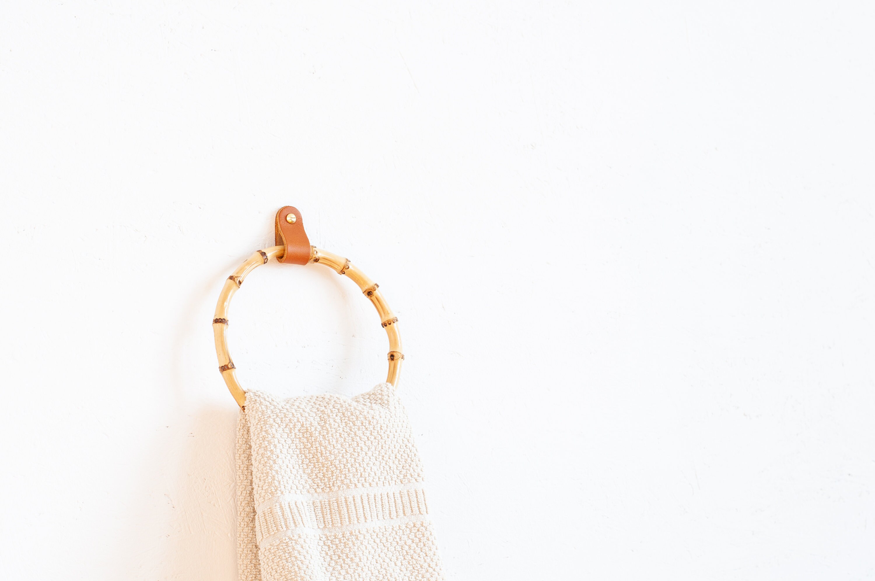Leather and Bamboo Ring Towel Holder Towel Ring Towel Etsy
