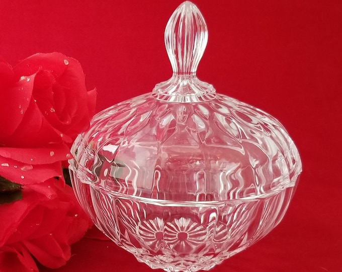 Vintage 1990s Cristal D'Arques Bretagne Crystal Glass Bowl Candy Dish and Lid