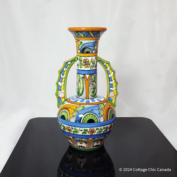 Vintage Italian Majolica Vase – Hand-Painted Deruta Pottery by S.A.C.A., 8.5" Ceramic Floral Decor