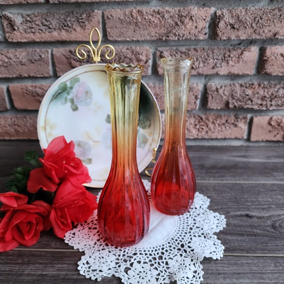 Jeannette Glass Amberina Bulb Bud Vases for Modern Home Decor & Festive Gifts