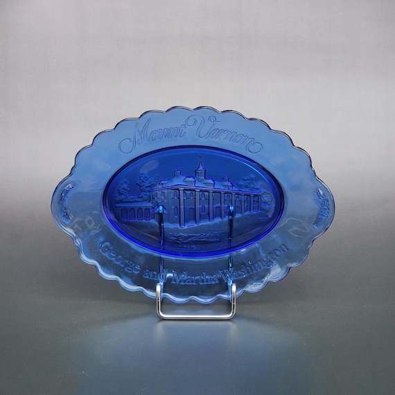 Avon Mount Vernon Blue Glass Plate Vintage George Washington Souvenir Collectible