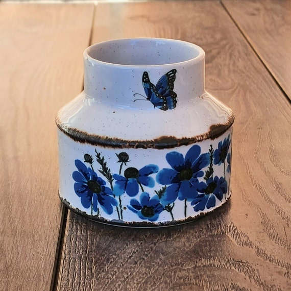 Vintage Boho Shabby Chic Midwinter Sugar Bowl