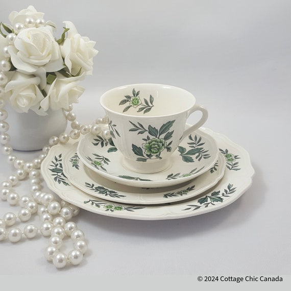 Wedgwood Green Leaf 4-Piece Tea Luncheon Set, Stoneware Dinnerware Made in England