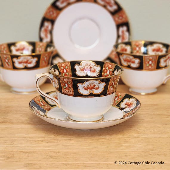 Royal Albert Imari Bone China Cup & Saucer – Gold Trim – Antique Early 20th-c