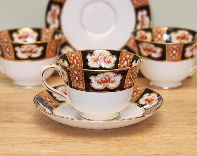 Royal Albert Imari Bone China Cup & Saucer – Gold Trim – Antique Early 20th-c