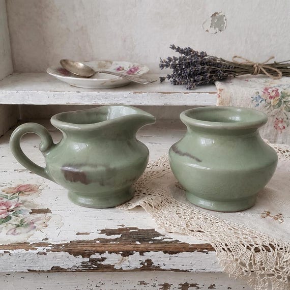 Vintage Blue Mountain Pottery Creamer Sugar Bowl Set Canada