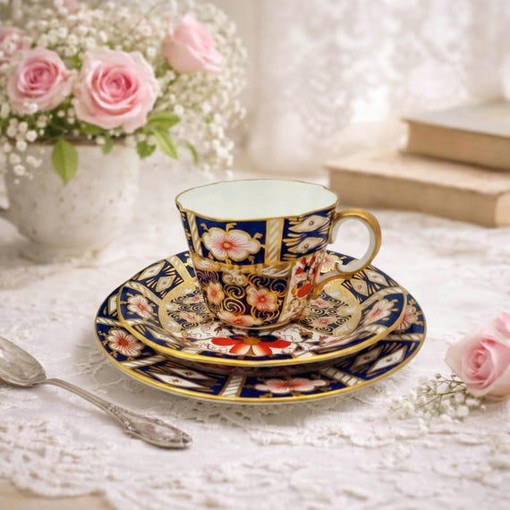 Antique Royal Crown Derby Imari 2451 Tea Trio Set Circa 1911–1917