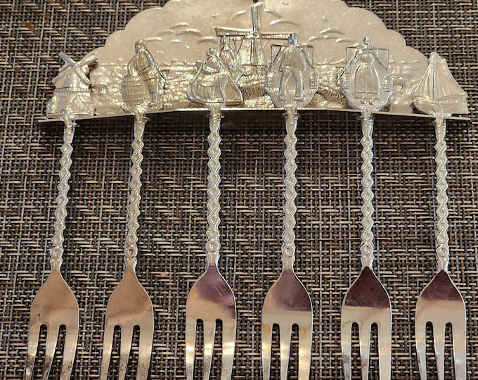 Novalux Plate Fish Forks Set by Royal Dutch Silverworks Company