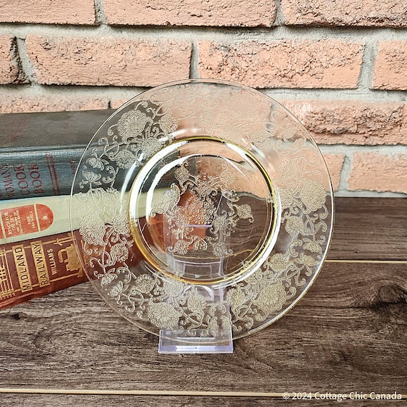 Hazel Atlas Yellow Glass Florentine Salad Plate for Vintage Home Decor Gifts