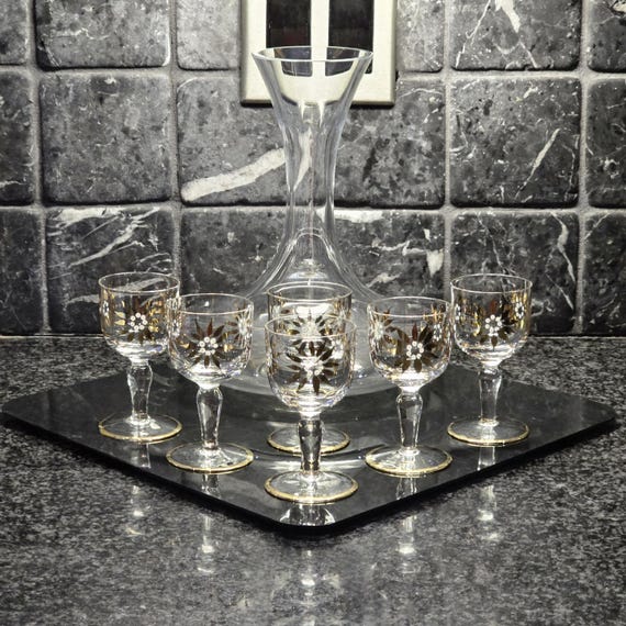 Mid Century Gold Starburst Cordial Glasses – Set of Six Vintage Barware