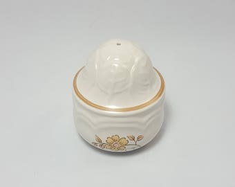 Cordella Burnet Stoneware Pepper Shaker