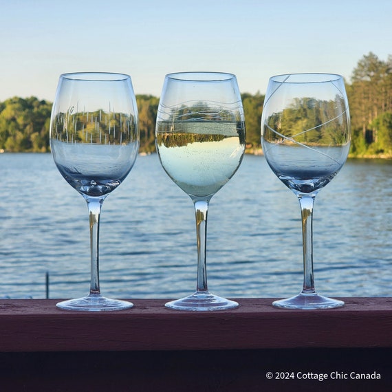 Vintage Etched Clear Balloon Wine Glasses – Set of 3 Modern Contemporary Barware
