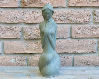 Vintage Decorative Lady of the Lake Stone Art Sculpture for Garden Home Decor